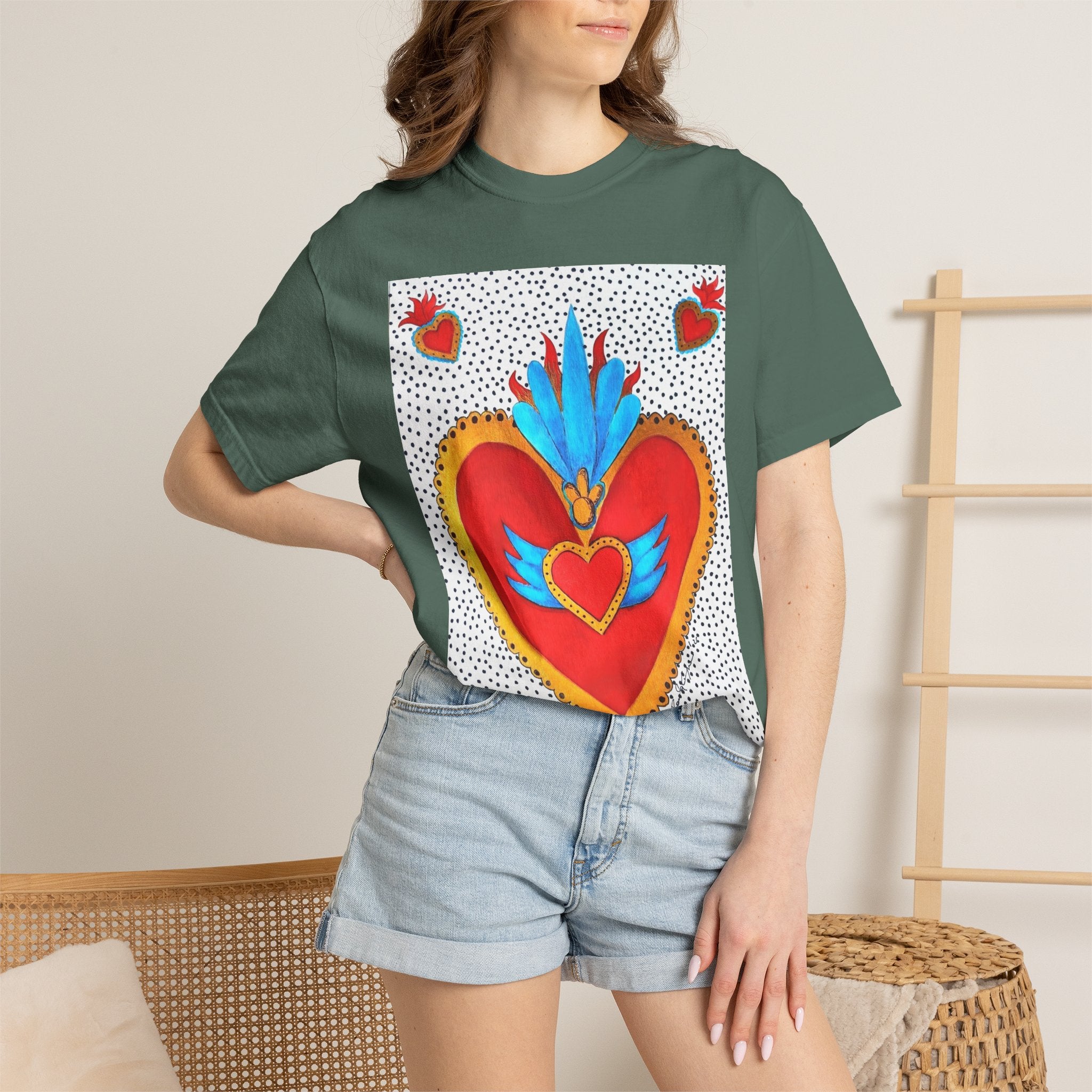 T-shirt Cœur Sacré ailé — Motif d'art populaire mexicain coloré