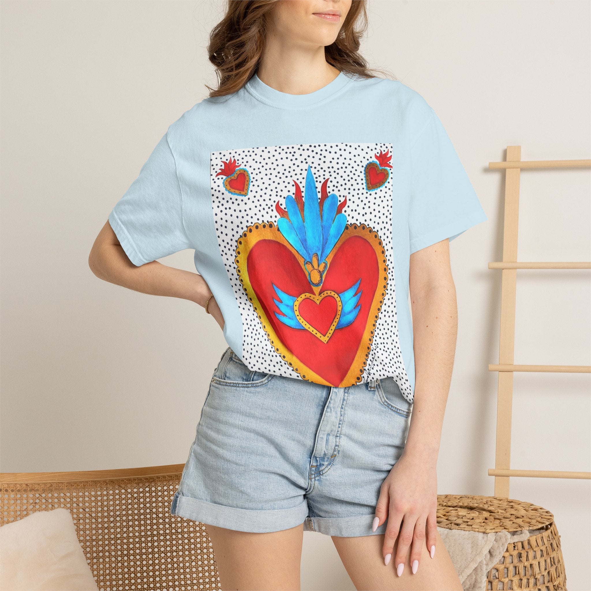 T-shirt Cœur Sacré ailé — Motif d'art populaire mexicain coloré